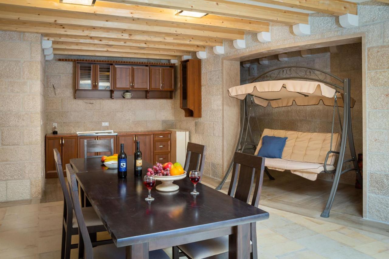 Luxury Stone Villa Nevija 2022 Private Villa Milna  Εξωτερικό φωτογραφία