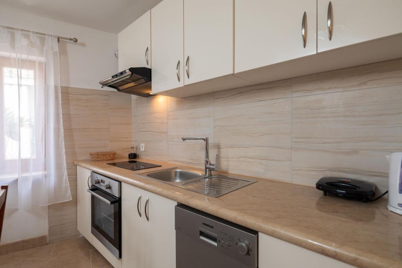 Luxury Stone Villa Nevija 2022 Private Villa Milna  Εξωτερικό φωτογραφία