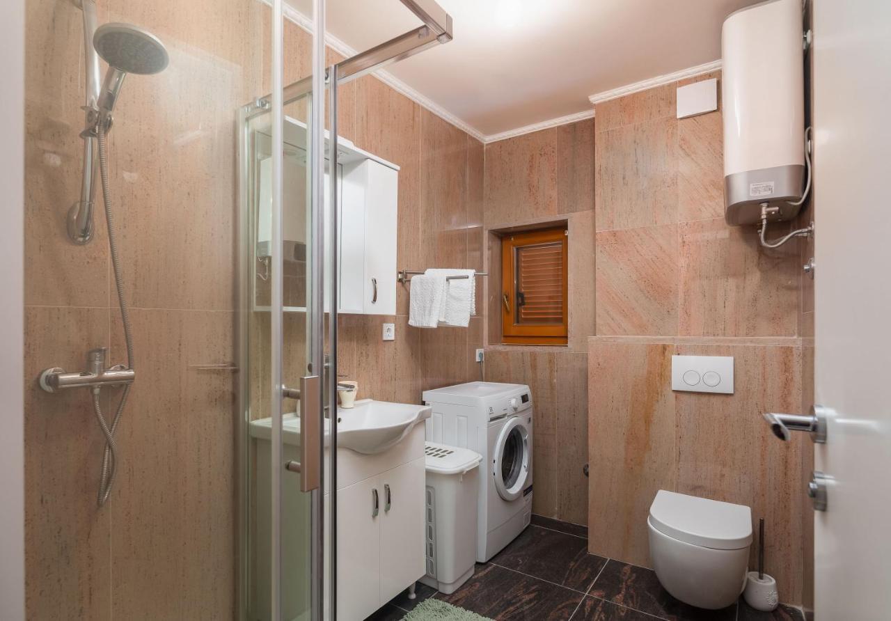 Luxury Stone Villa Nevija 2022 Private Villa Milna  Εξωτερικό φωτογραφία