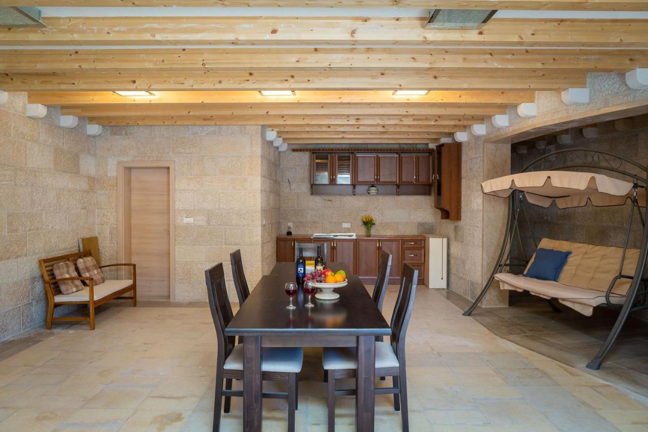 Luxury Stone Villa Nevija 2022 Private Villa Milna  Εξωτερικό φωτογραφία
