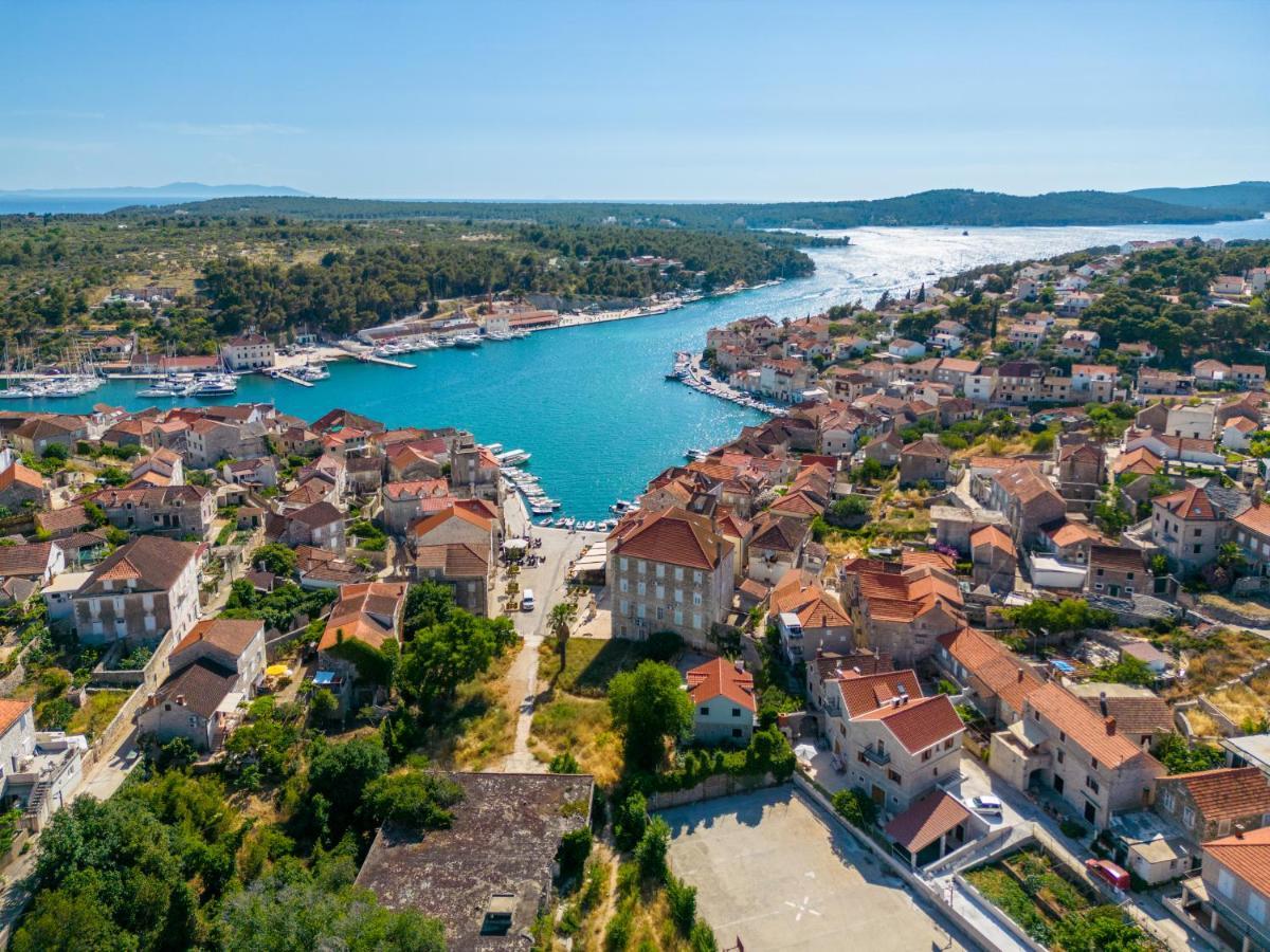 Luxury Stone Villa Nevija 2022 Private Villa Milna  Εξωτερικό φωτογραφία