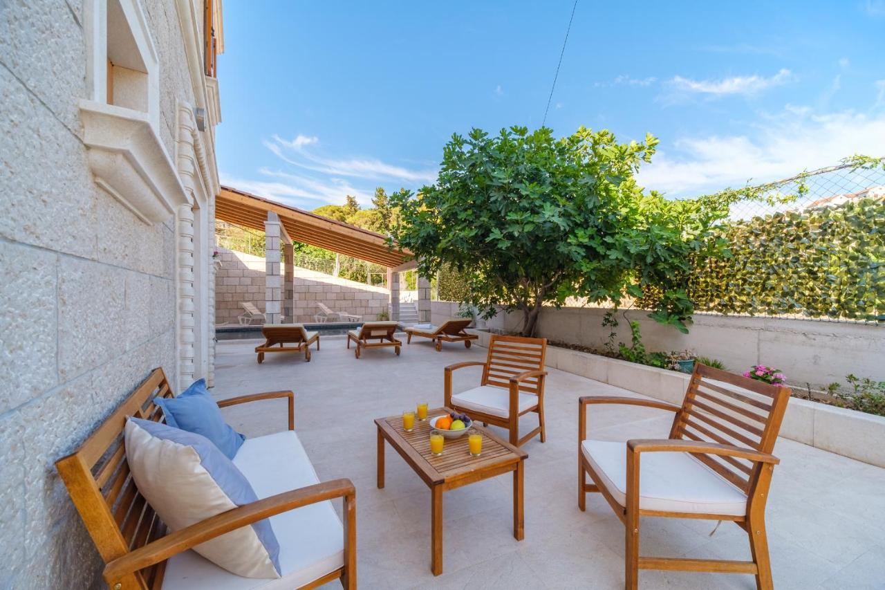Luxury Stone Villa Nevija 2022 Private Villa Milna  Εξωτερικό φωτογραφία
