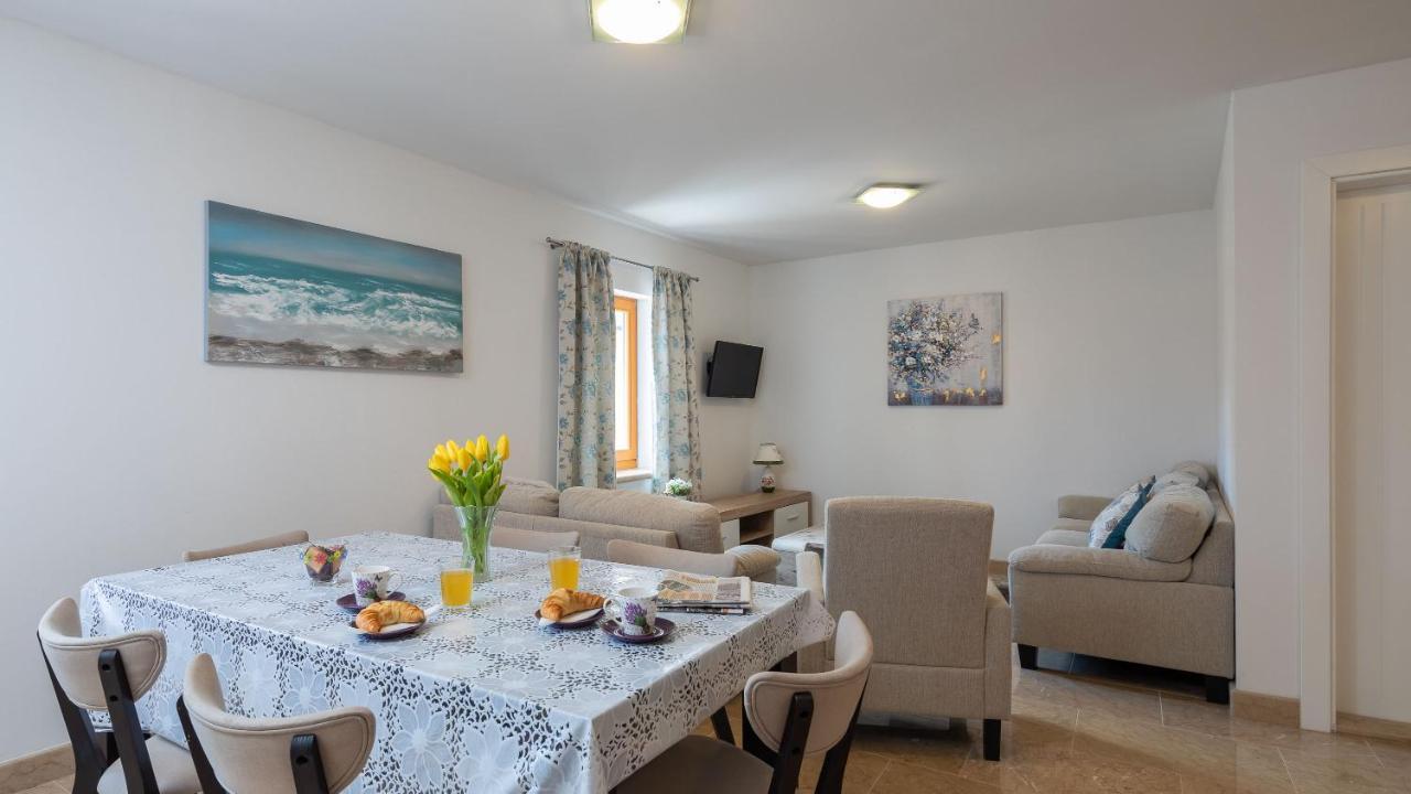 Luxury Stone Villa Nevija 2022 Private Villa Milna  Δωμάτιο φωτογραφία